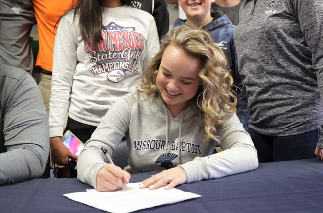 Piedra Vista's Maclovia Stubblefield signs her national letter of intent on Thursday to continue her golf career at NAIA's Missouri Baptist University.