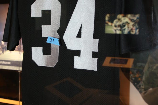 A jersey worn by Los Angeles Raiders running back Bo Jackson is included in the "Gridiron Glory" exhibition.